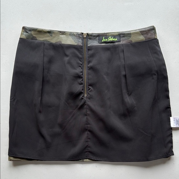 Sam Edelman Camo Green Mini Skirt Faux Leather Fully Lined - Picture 8 of 16
